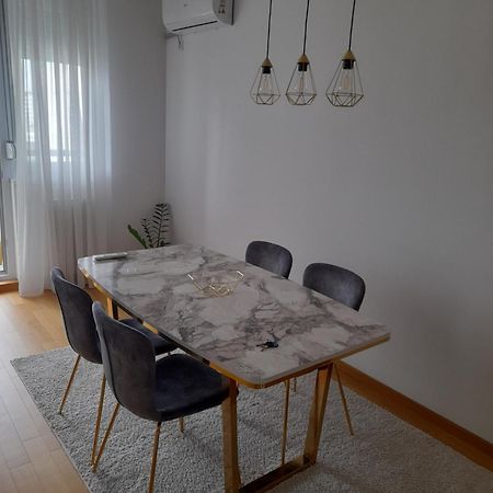 Apartman Lena Leilighet Banja Luka Eksteriør bilde